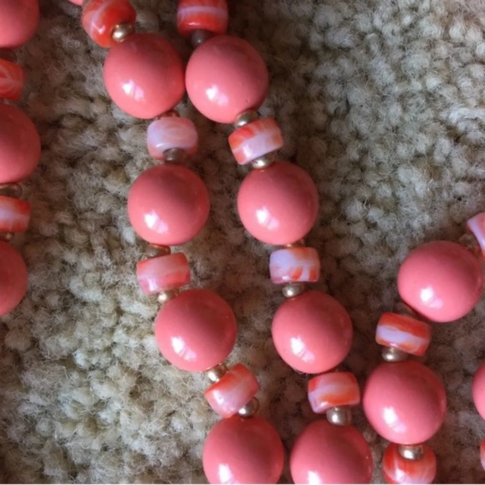 LOT of vintage jewelry. - Picture 13 of 15